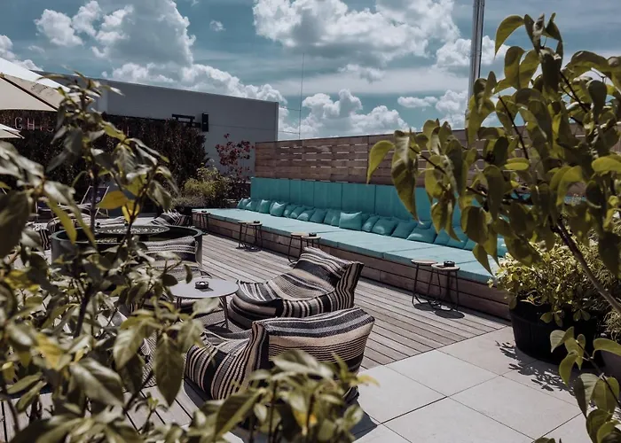 Gekko House Frankfurt, A Tribute Portfolio