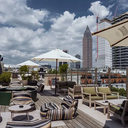 Gekko House Frankfurt, A Tribute Portfolio